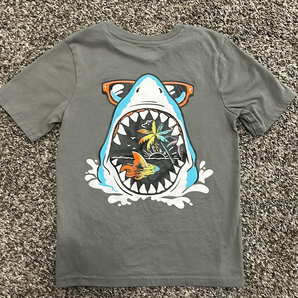 Like new, Garanimals boys tshirt with shark detail